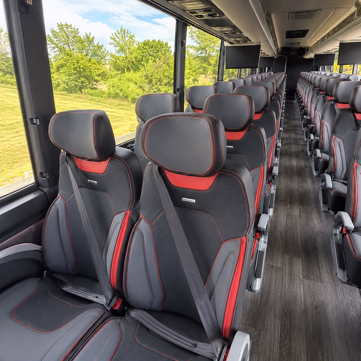 highland charter bus transportation to and from highland area airports