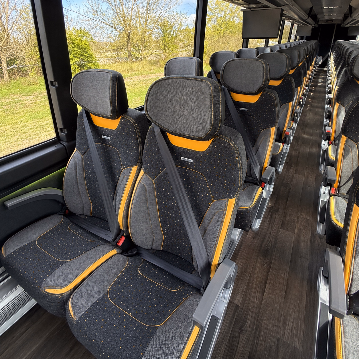 ontario charter bus rentals for airport transfers