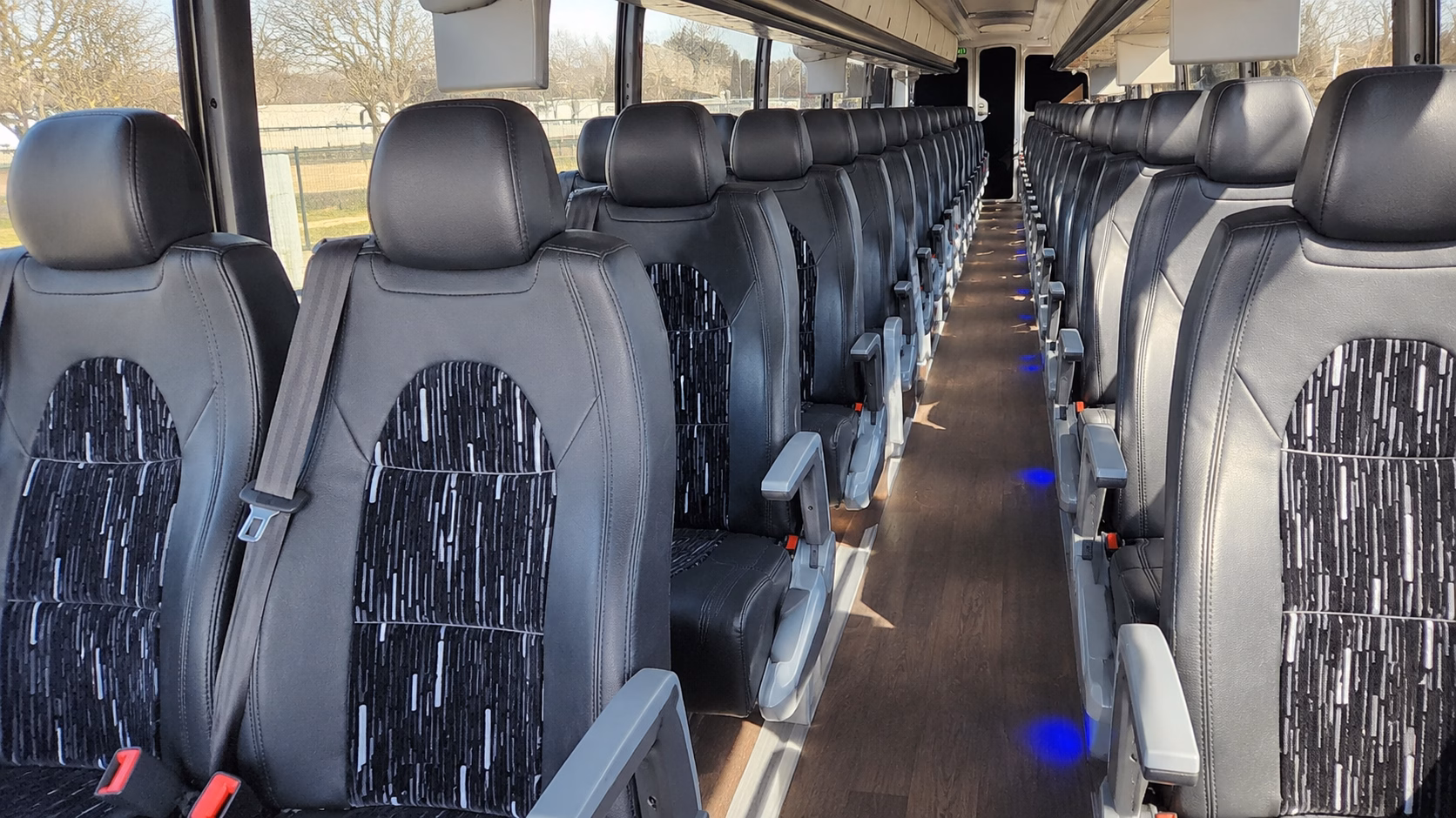 ontario charter bus rentals for church groups across ontario