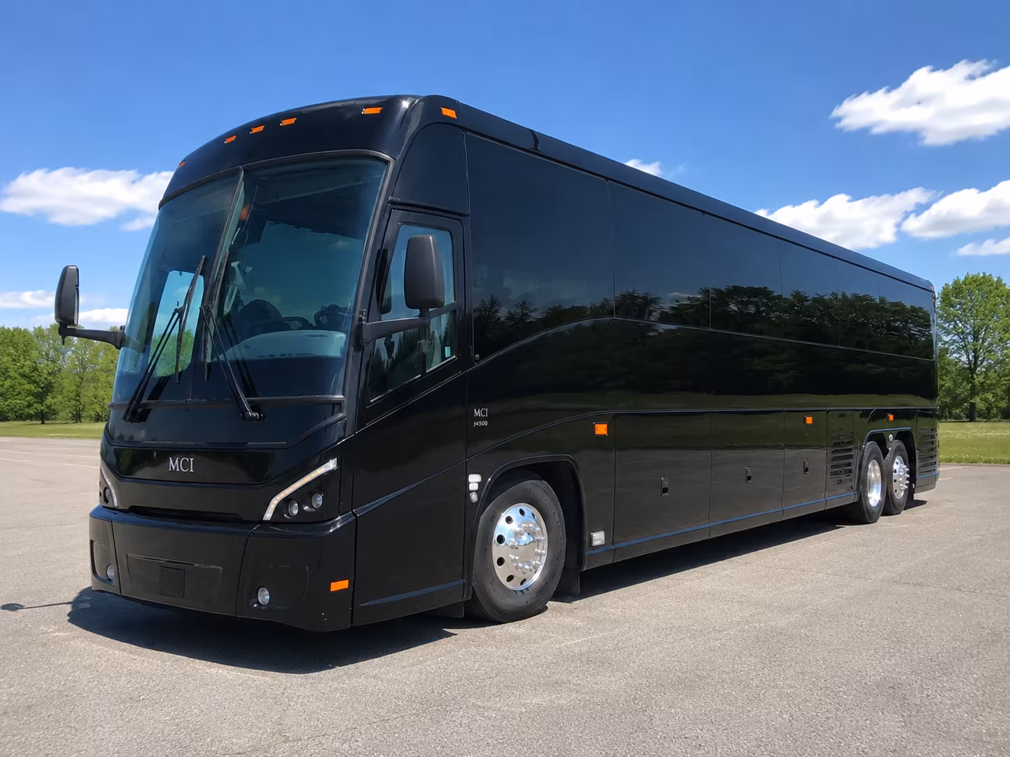 sanbernardinocharterbuscompany com makes it possible to move large groups to fort irwin and the national training center